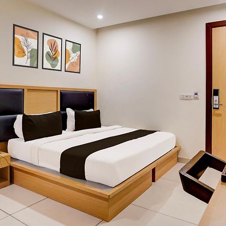 Hotel Super Townhouse Airport Road Delhi Neu-Delhi Exterior foto