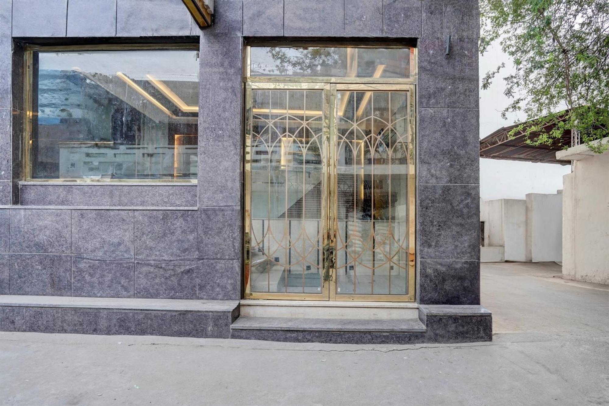 Hotel Super Townhouse Airport Road Delhi Neu-Delhi Exterior foto